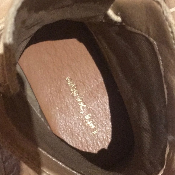 READ DETAILS~ HIDDEN WEDGE TAN BOOTIE WITH SILVER SMALL STUD EMBELLISHMENT - Picture 15 of 16